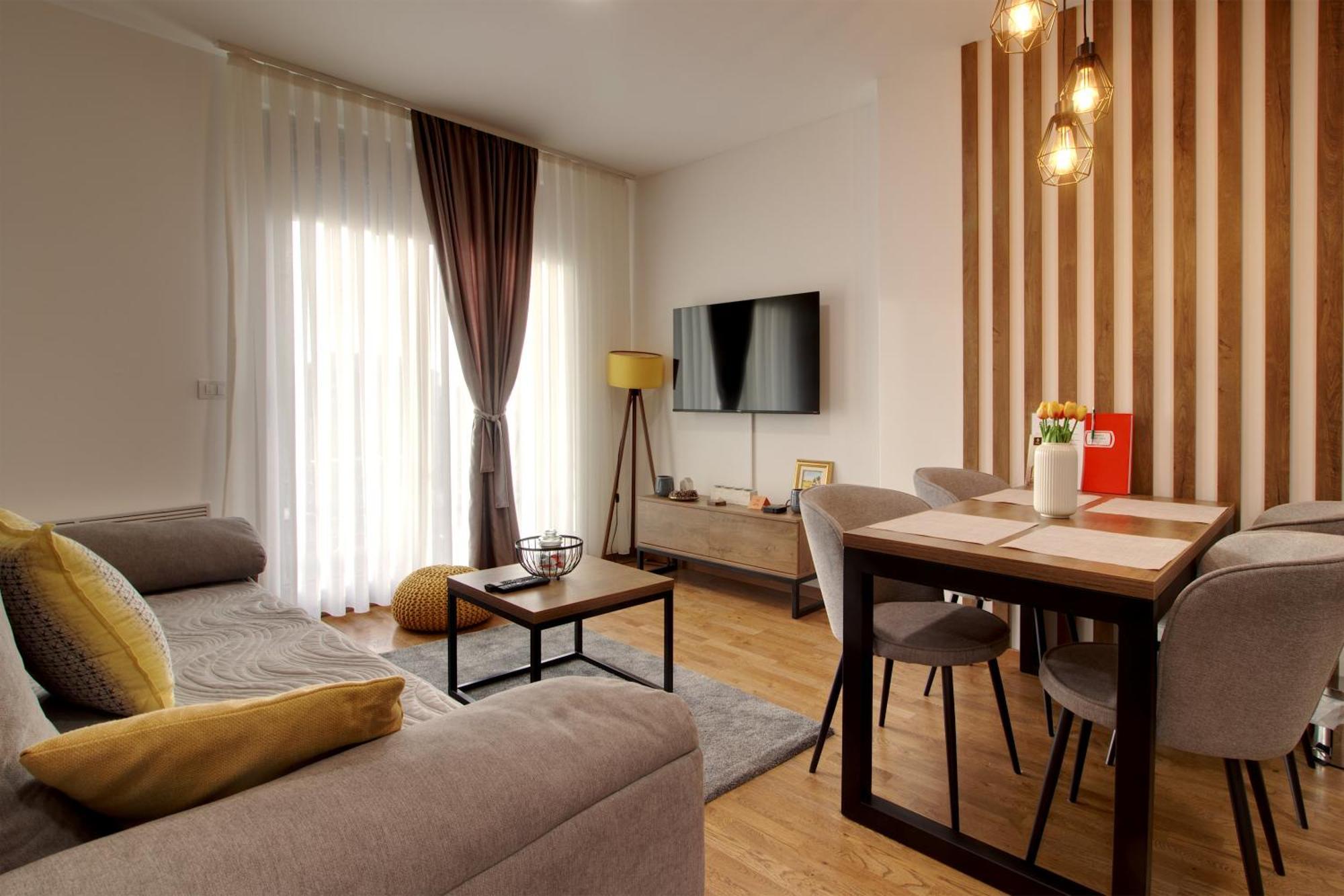 Apart Kompleks Binis Zlatibor Luaran gambar