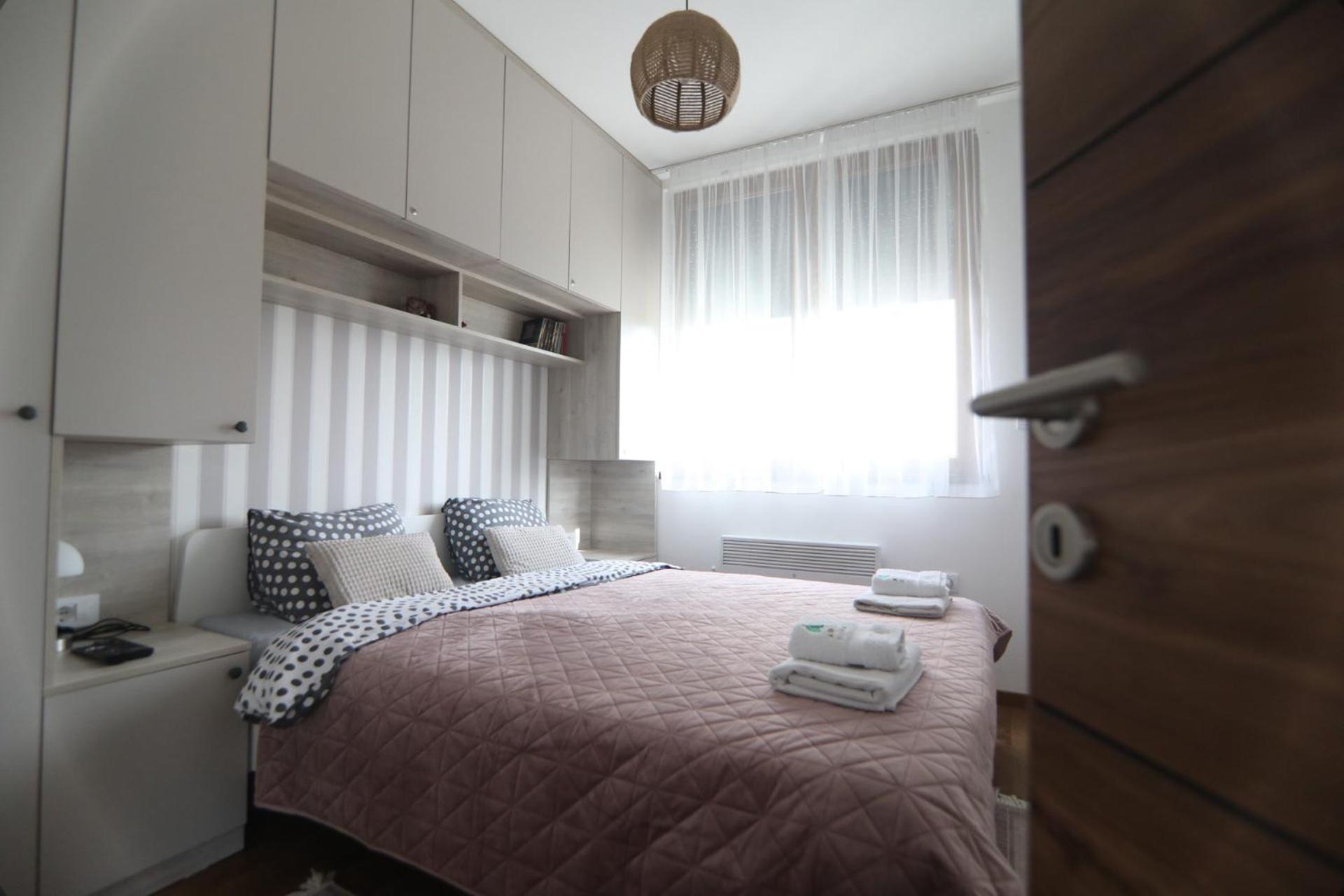 Apart Kompleks Binis Zlatibor Luaran gambar