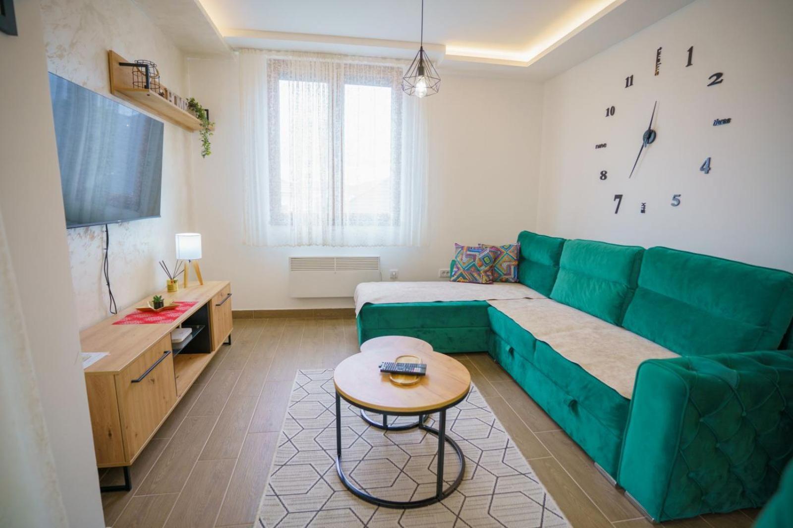 Apart Kompleks Binis Zlatibor Luaran gambar