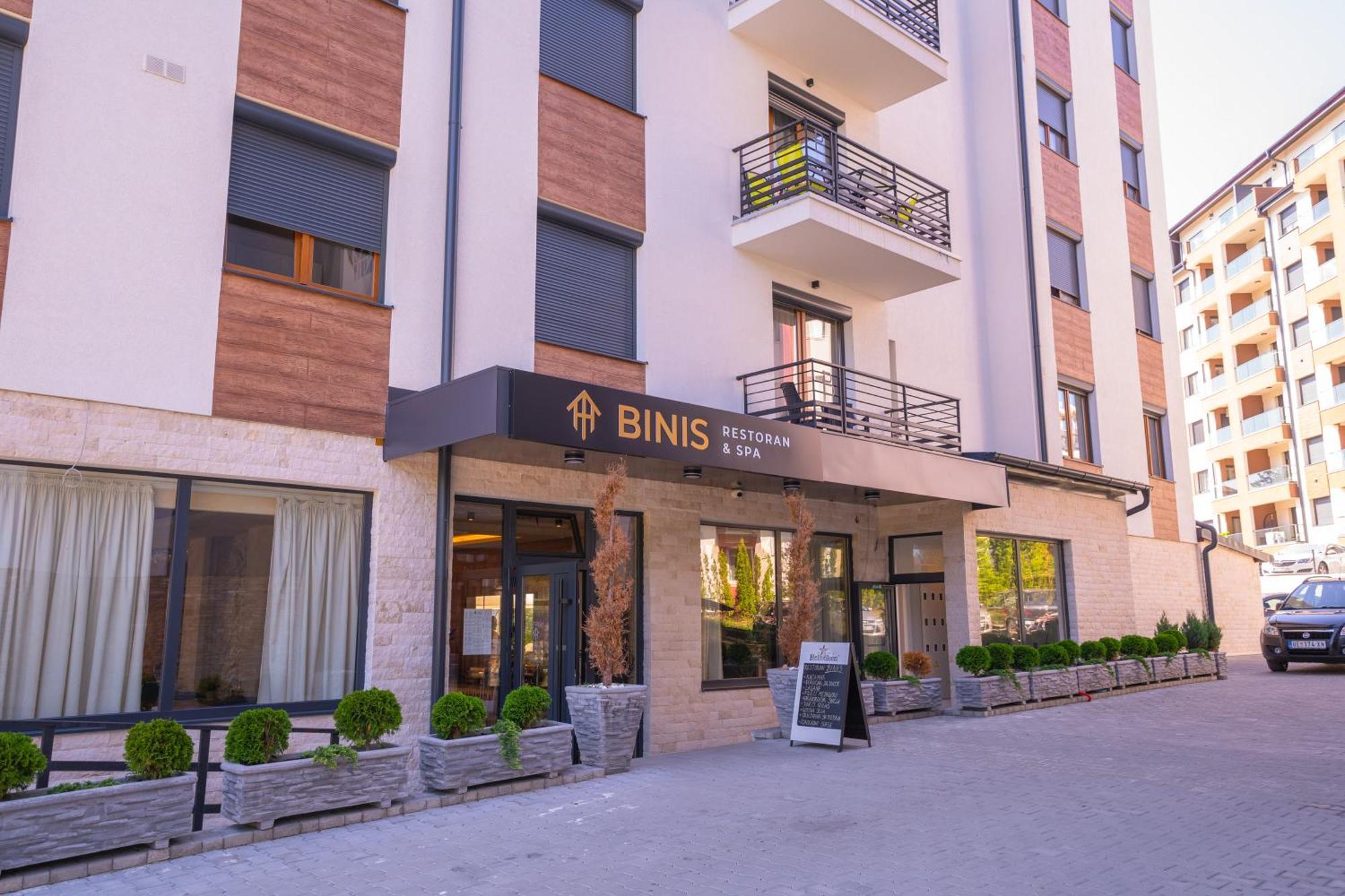 Apart Kompleks Binis Zlatibor Luaran gambar